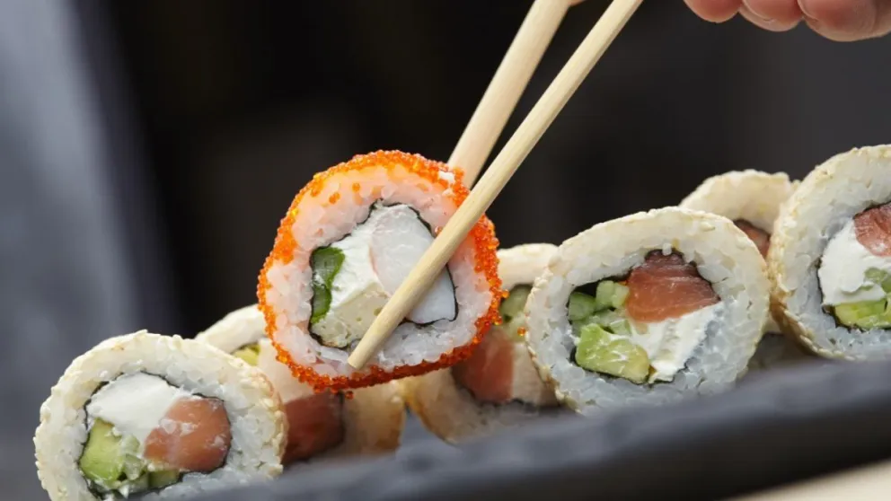 Hoy es el Día Mundial del Sushi: cómo prepararlo en casa