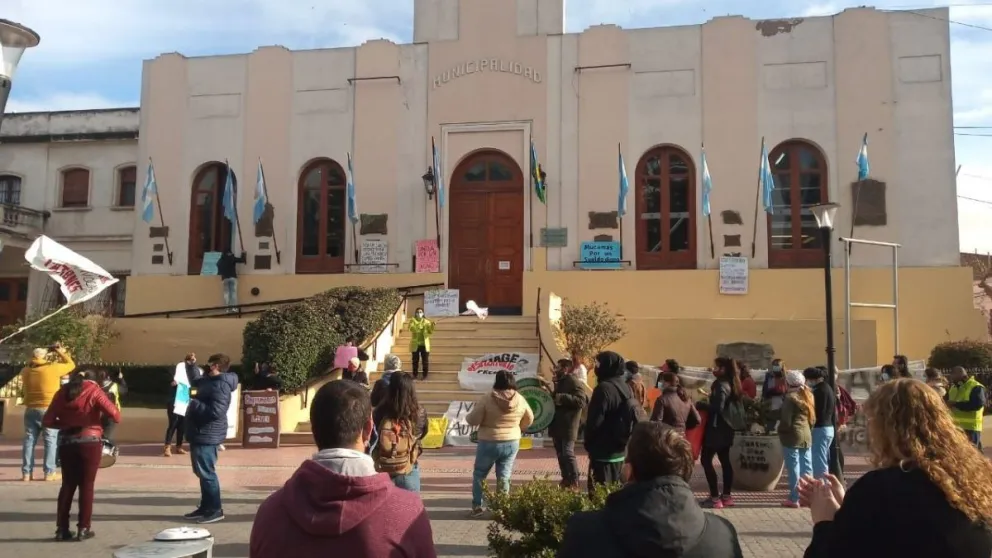 Los bajos salarios mandaron a la calle a los trabajadores de Salud