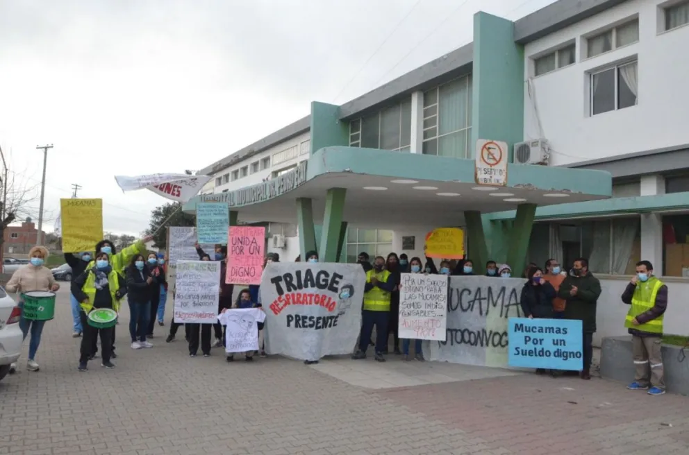 Salud: el conflicto está en su pico más alto, son cinco las renuncias a cargos