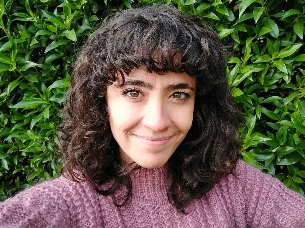 Agustina Rovasio, la viedmense que sabe cuándo abrir el paraguas