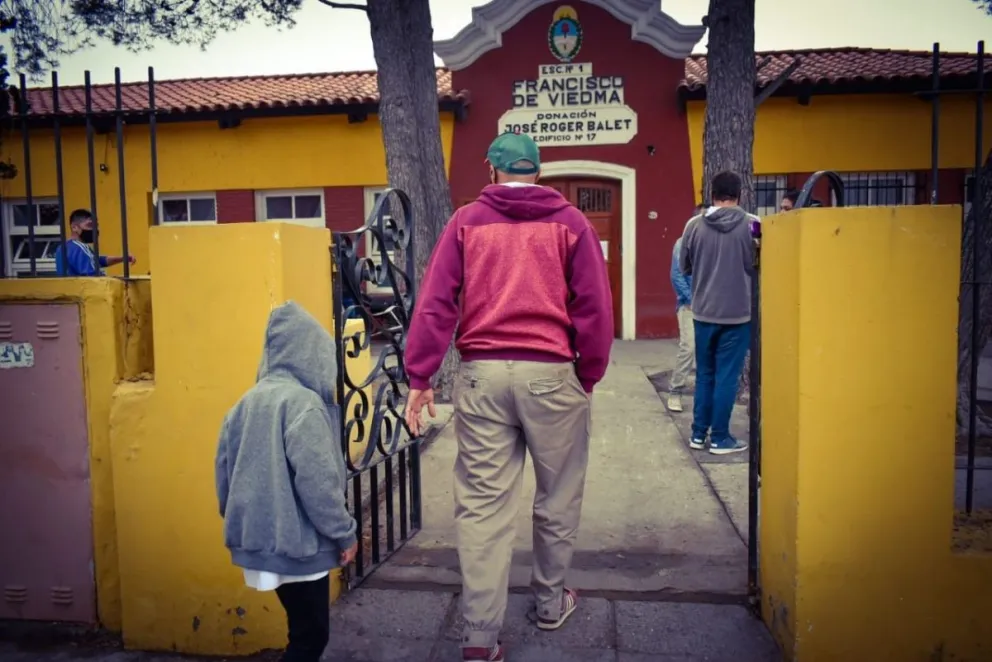 La resolución para la vuelta a clases está al salir del  horno