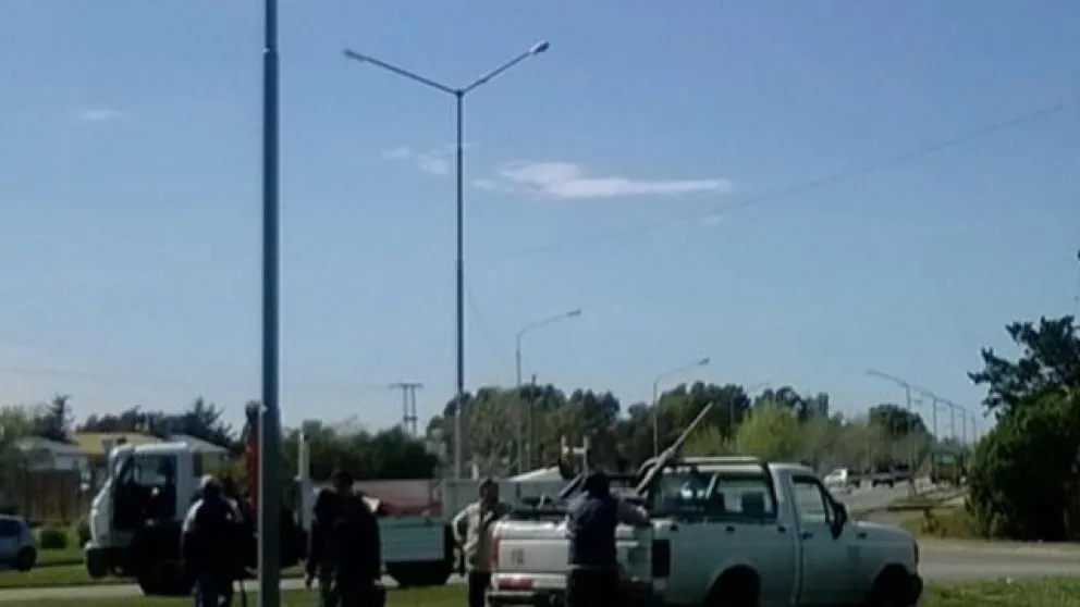 Dos pintores quedaron en el ojo de la tormenta al faltar dólares de una casa