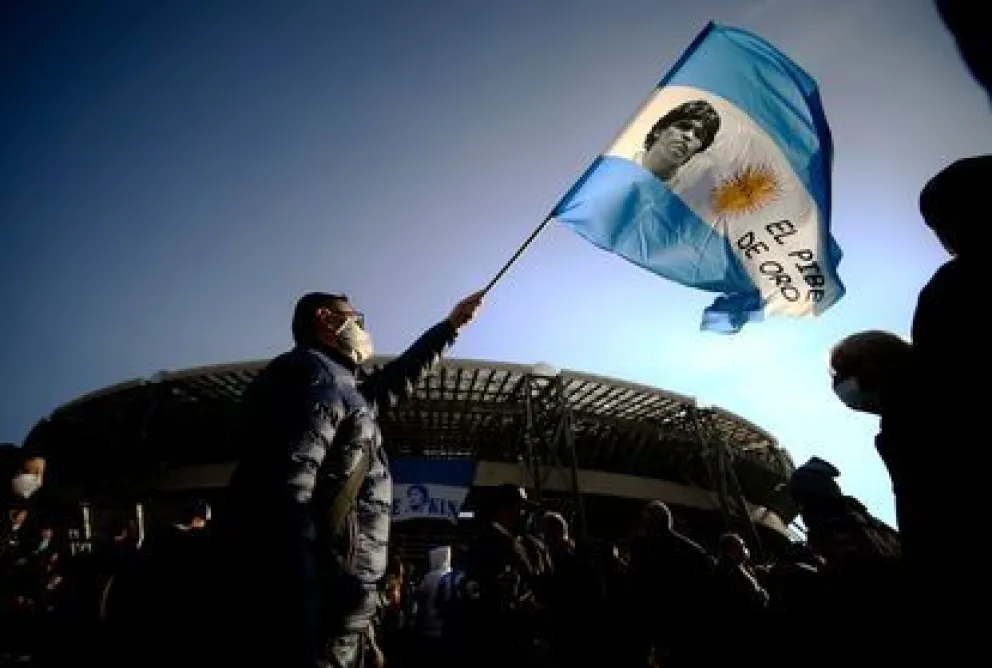 El saludo napolitano por el Día de la Bandera que emocionó a los argentinos