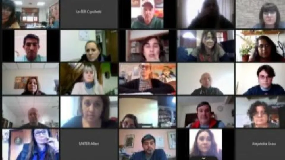 Unter no condiciona la vuelta a las aulas, y quiere "presencialidad cuidada"