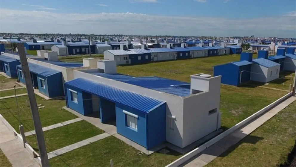 Fernández presentó el Casa Propia-Casa Activa para adultos mayores