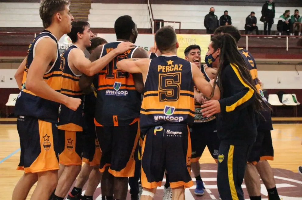Liga Argentina: trabajado triunfo de Atenas sobre Estudiantes