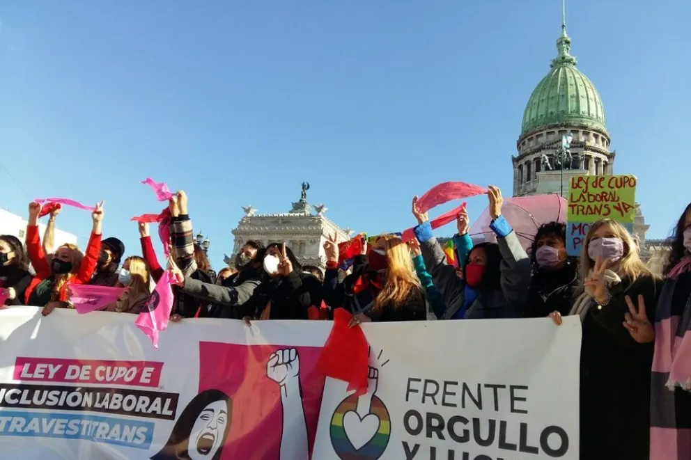 El Senado convirtió en ley el cupo laboral travesti-trans
