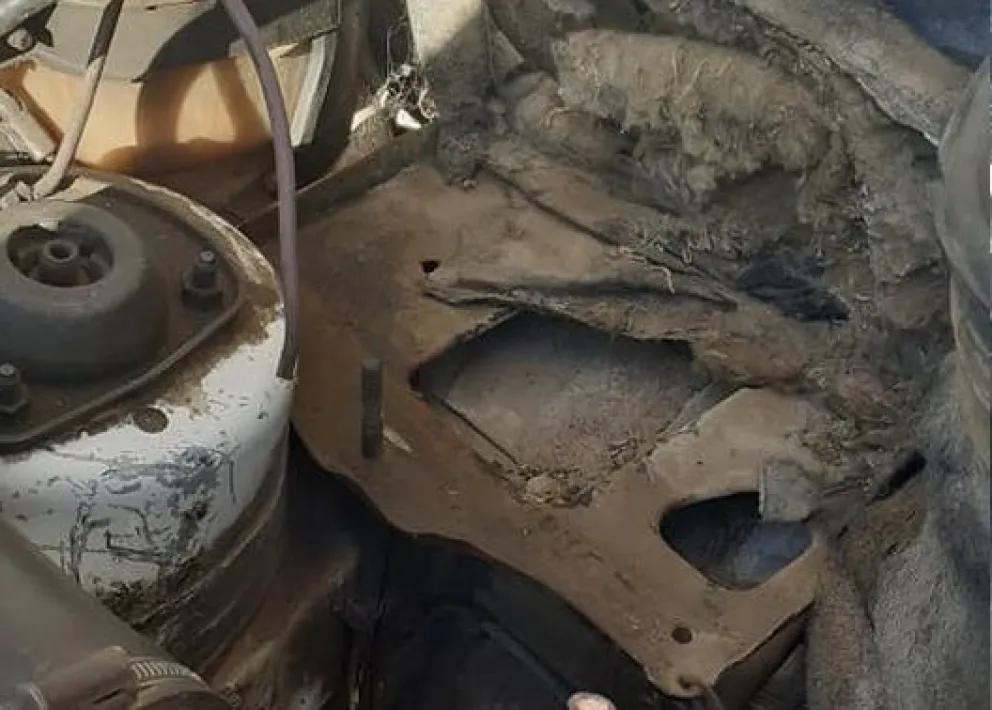 Un vecino se quedó a patas porque le robaron la batería del auto