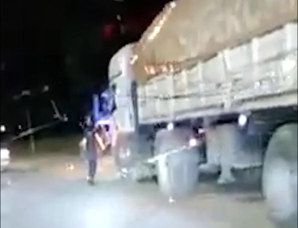 Un taxista escrachó a un camionero por una infracción, pero él también estaba en falta