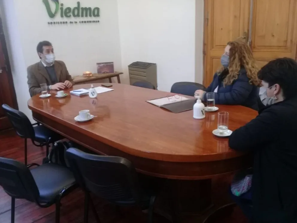 Profesionales de Cuido buscan quien los cuide