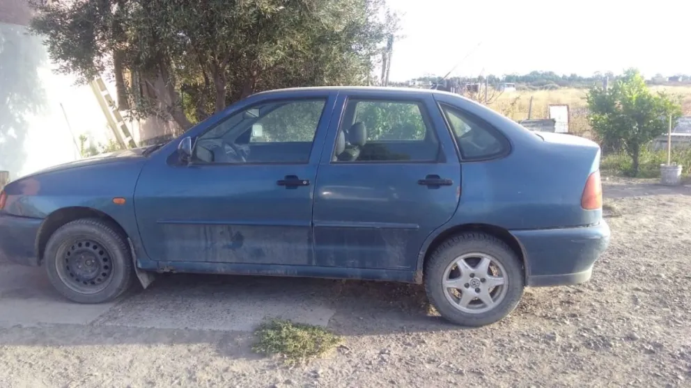 "Hay que cortarle una muñeca": Le vendieron su auto robado a 30 mil pesos