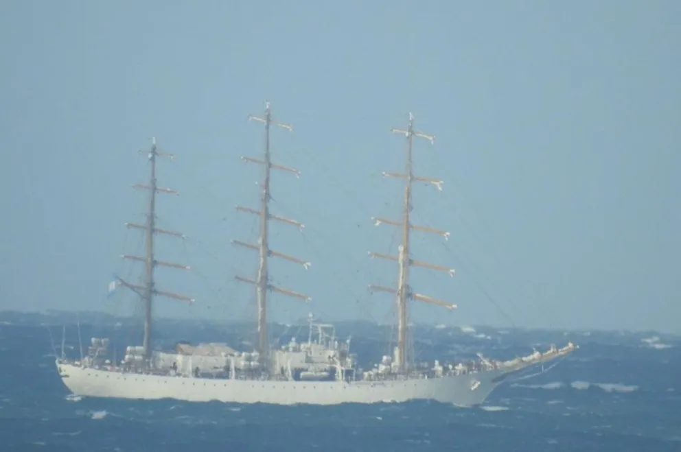 “Ningún mar en calma hizo experto a un marinero", afirmó Roberto Vargas