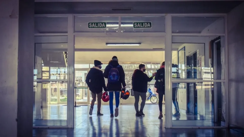 Un "Plan B" permitió el regreso parcial de las clases presenciales al Industrial