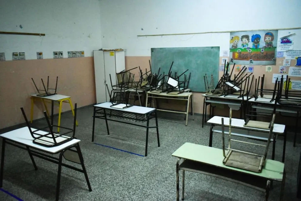 Esperan la modificación de Fase, para regresar con las clases presenciales