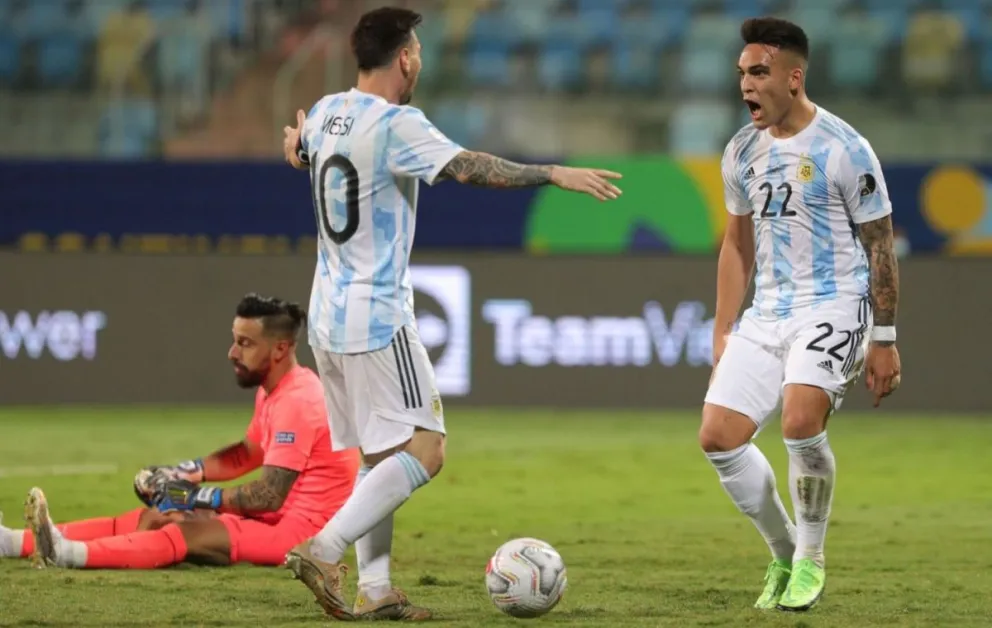 Con un Messi encendido Argentina goleó y está en semifinales de la Copa América