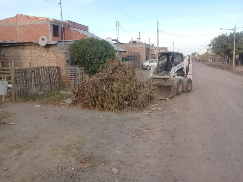 Por tirar donde no se debe refuerzan operativos  en los barrios