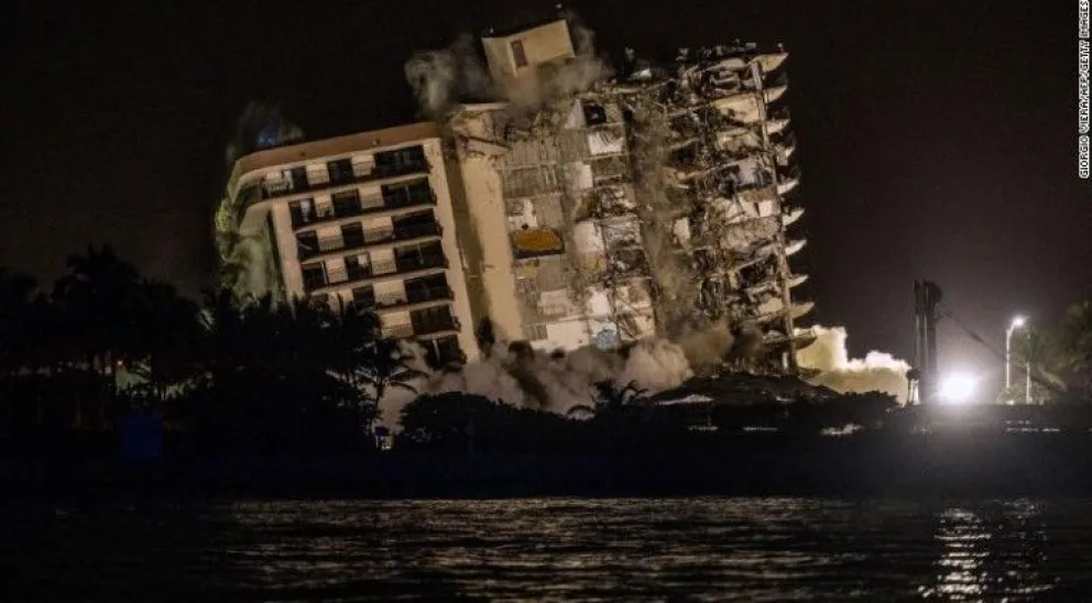 Así fue la demolición del resto del edificio Champlain Towers South en Miami