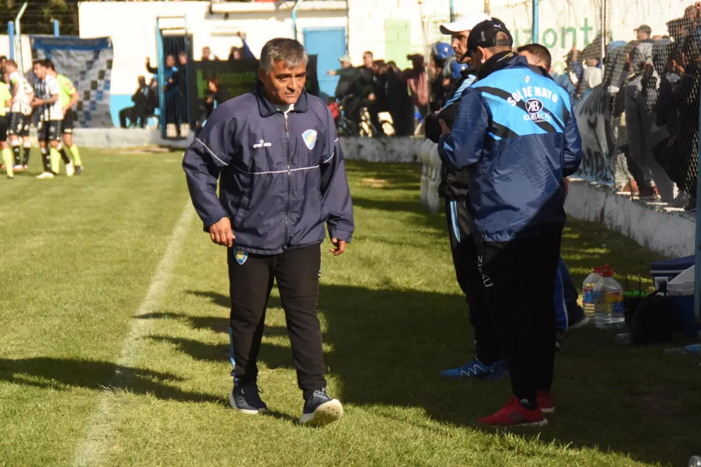 A la espera del nuevo DT, Adán Valdebenito se hace cargo del equipo