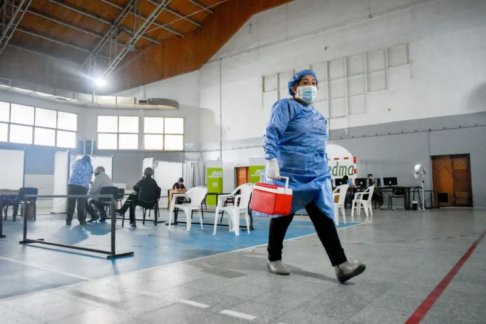 Operativo en el Fioravanti Ruggeri: Poniendo proa a los 50.000 vacunados