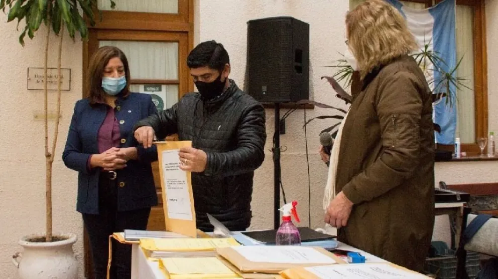 Carreras  entusiasmada con lograr este año,  un diputado más de JSRN