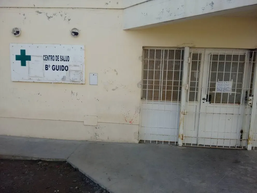 El Centro de Salud del Guido tendrá una oleada de vecinos, con vacunas a mayores de 18