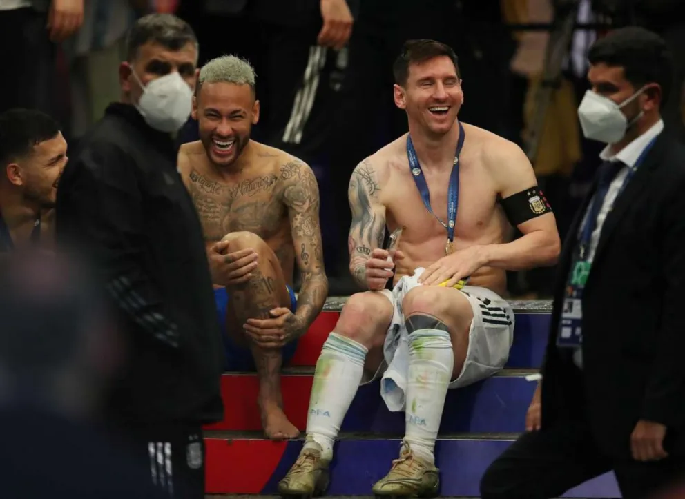Messi, Paredes y Neymar: viva el fútbol