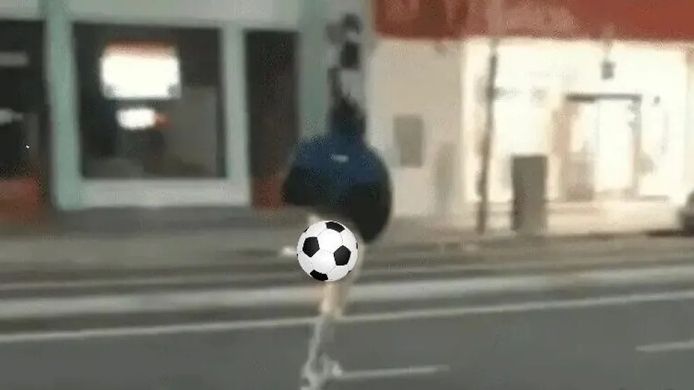 Prometió que si Argentina ganaba la Copa América salía a correr desnudo: cumplió