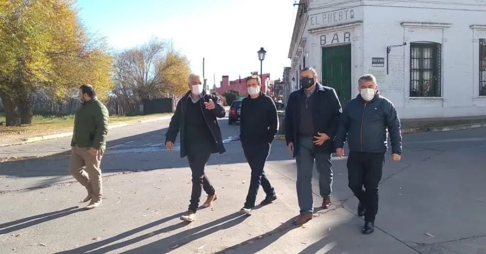 "Tenemos que estar en el territorio, trabajando con los gobiernos municipales"