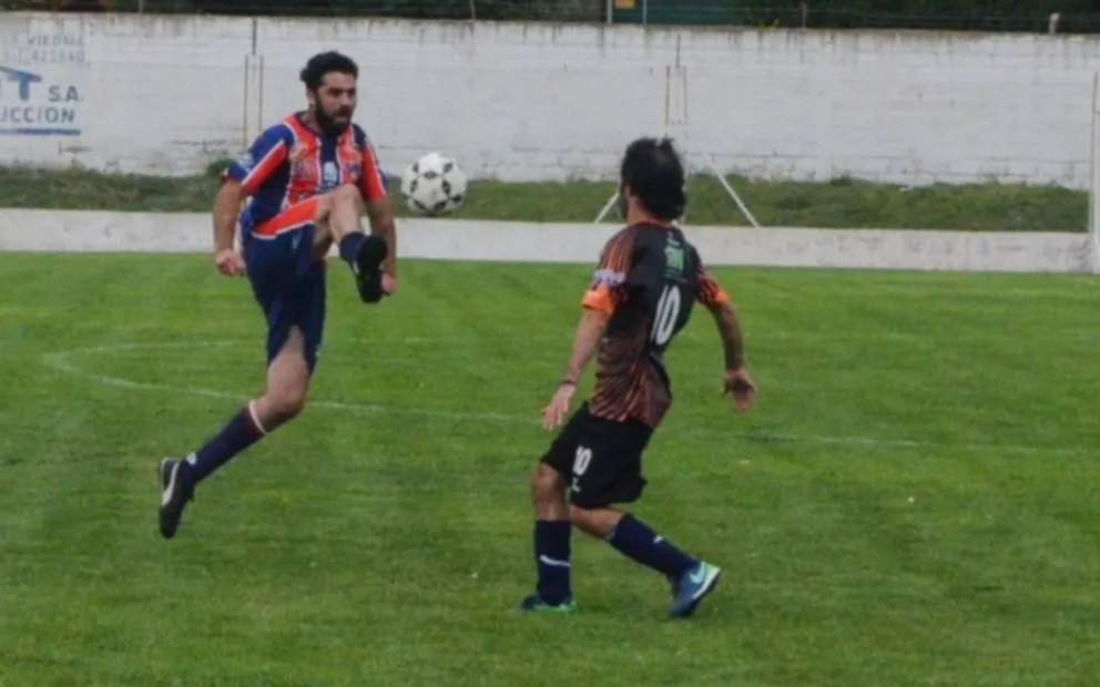 A lustrar los botines: la semana que viene saltan a la cancha los +35