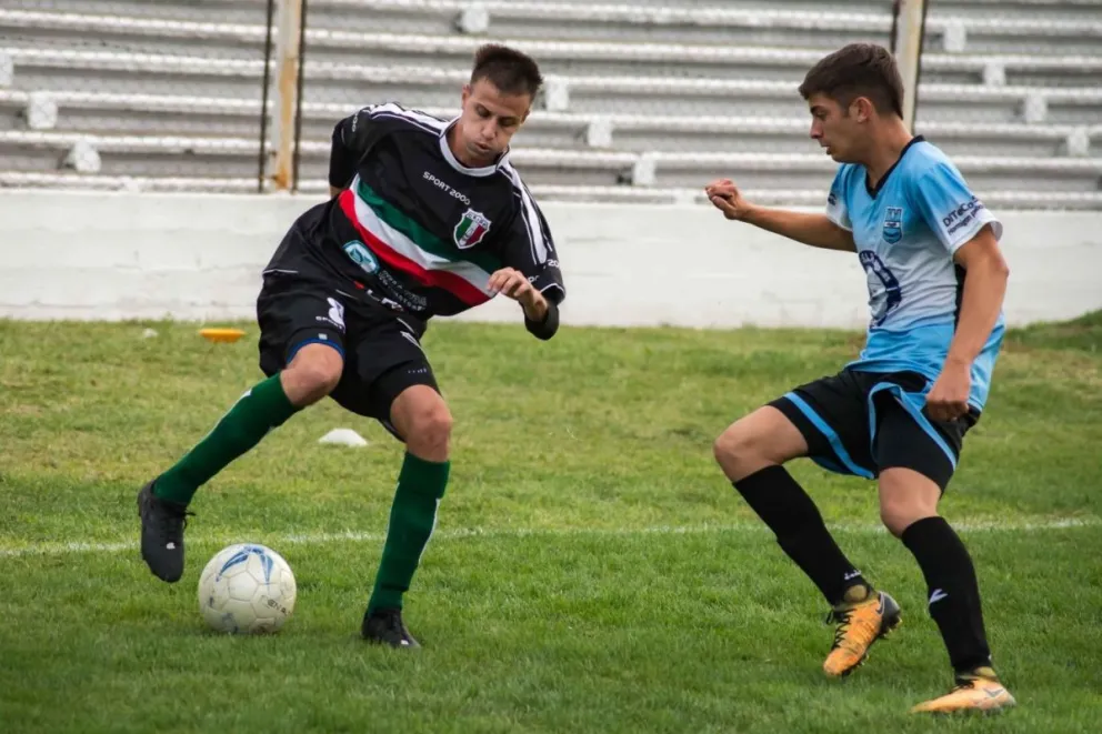 Un grito de gol: Alberto Beacon confirmó que la pelota vuelve a rodar