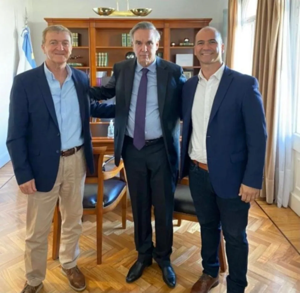 No tan Juntos por el Cambio: cruces entre la UCR rionegrina