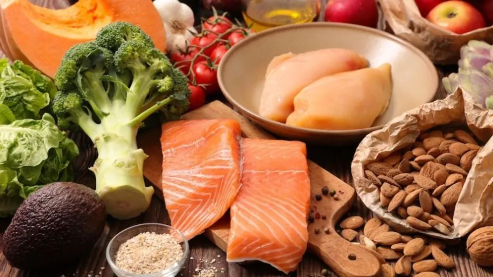 Cómo es la “dieta covid” que fortalece al organismo contra el coronavirus