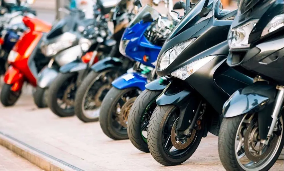 Descuentos y cuotas sin interés para comprar motos nacionales