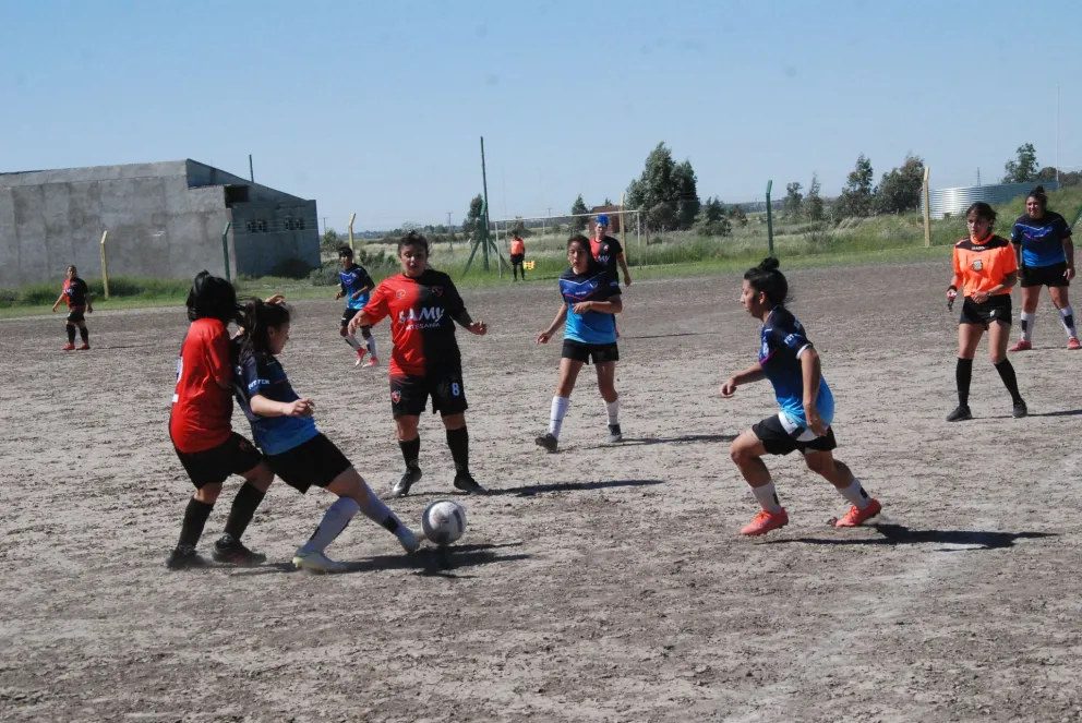 Villa Morando se arrimó AEC