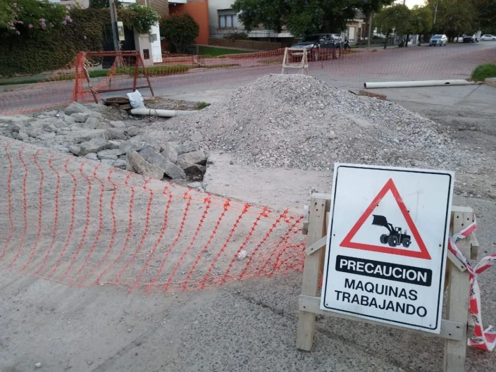 Reparación en Namuncurá y Guido, una obra que lleva casi dos años de trabajo