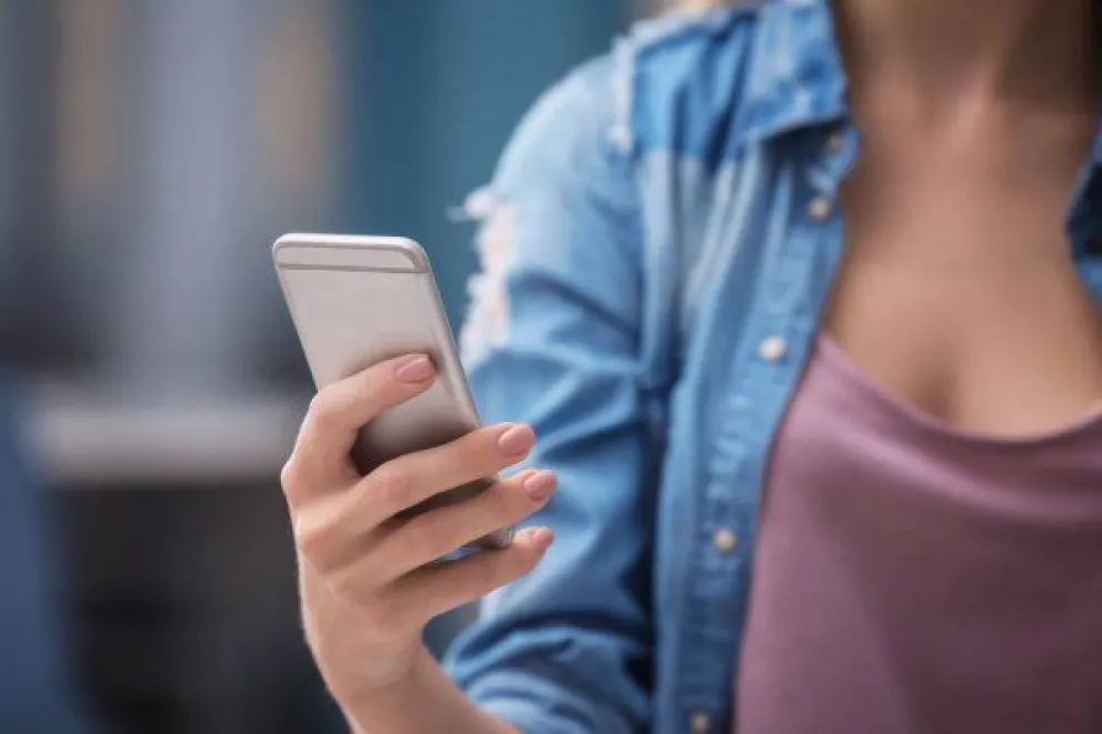 Cómo saber si te hackearon el celular y te están espiando