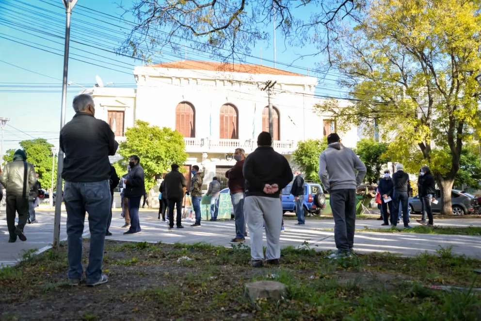 Garantizan el pago del subsidio a retirados y de la Policía