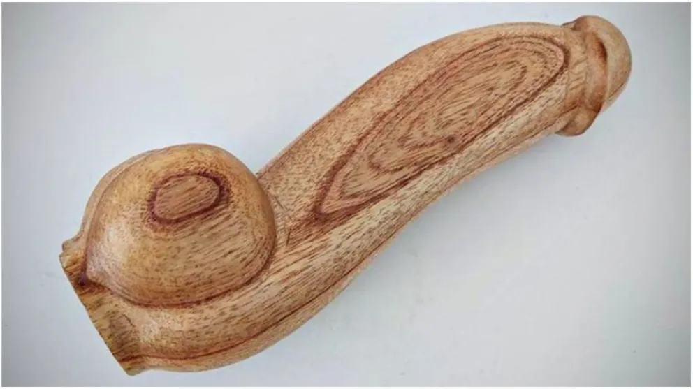 Luego de la polémica: ¿Se cae la compra de los penes de madera?