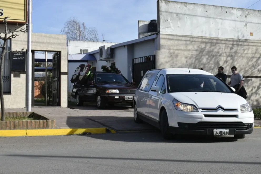 Despiden los restos de Juan Carlos del Bello, quien deja un vacío en la UNRN