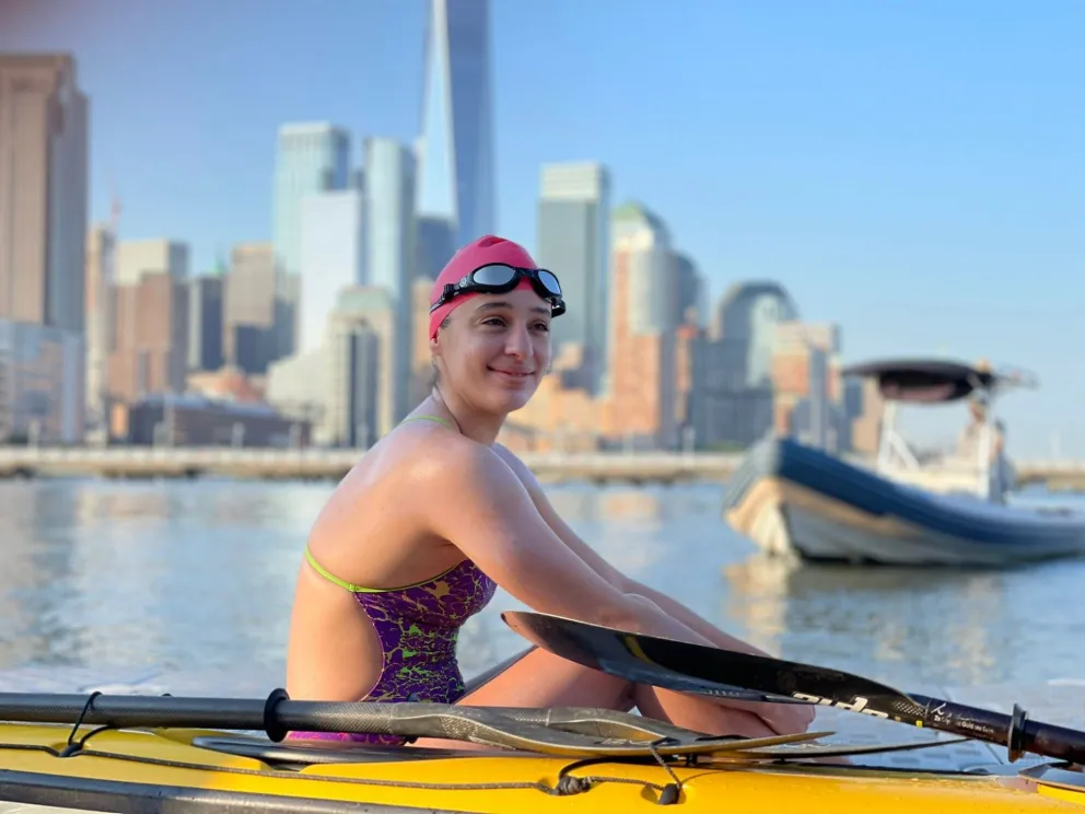 ¡Grande Ailén! la viedmense logró superar  el "Desafío de la Isla Manhattan"