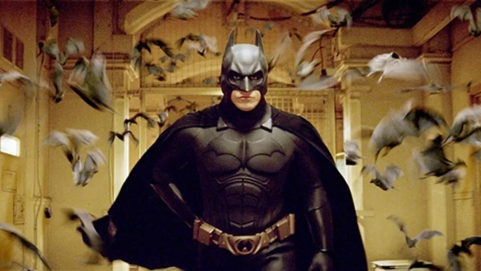 No se salva nadie: dos motochorros asaltaron a Batman