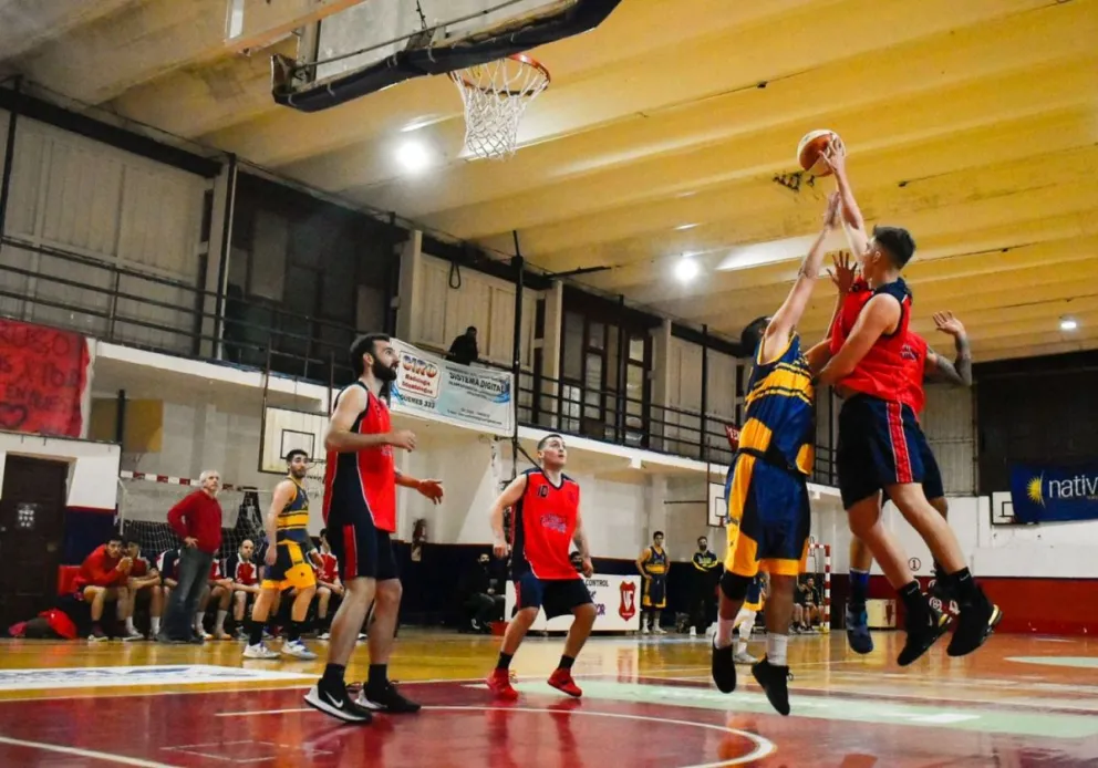 Villa ganó el partido que abrió el telón del torneo Daniel Quartarolo