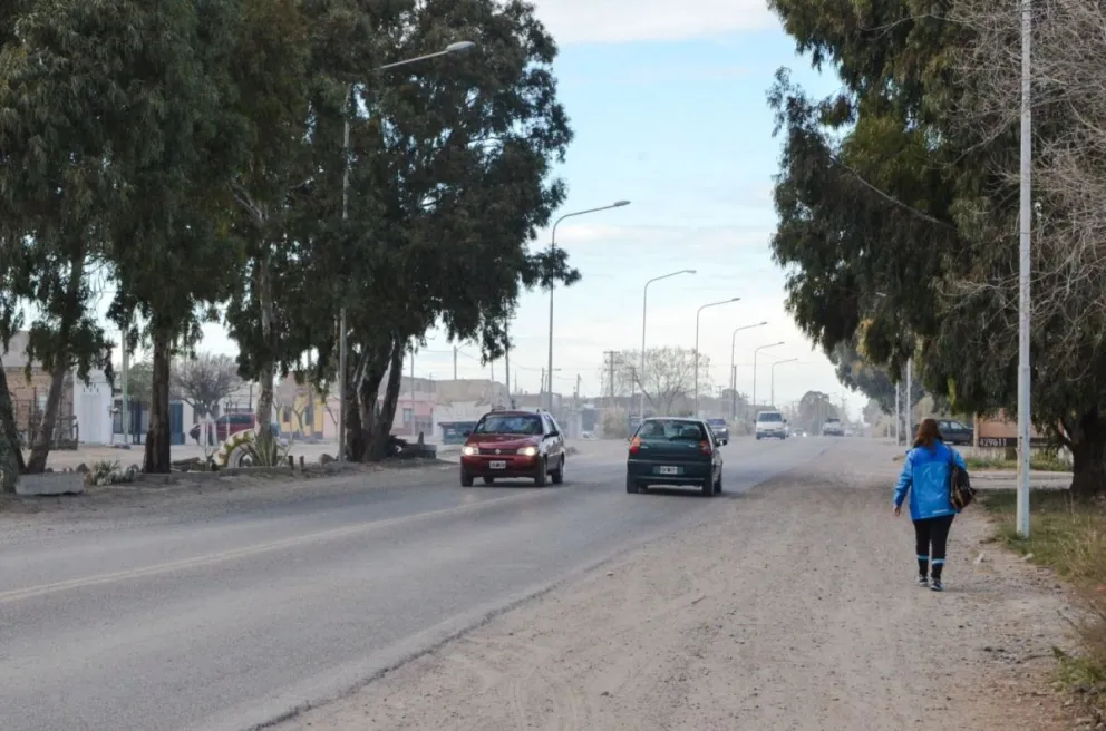 Ponen en marcha los motores por  la doble vía en la avenida Perón