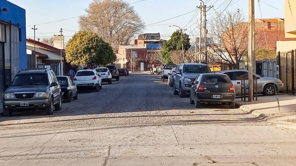 Fueron a un allanamiento, rompieron todo y se confundieron de casa