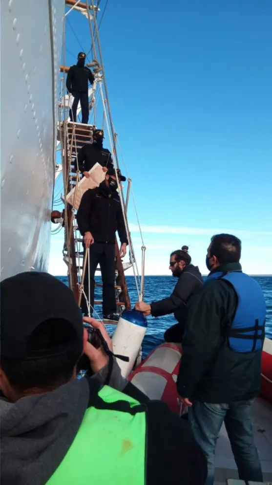 El intendente de San Antonio Oeste saludó a la Fragata Libertad