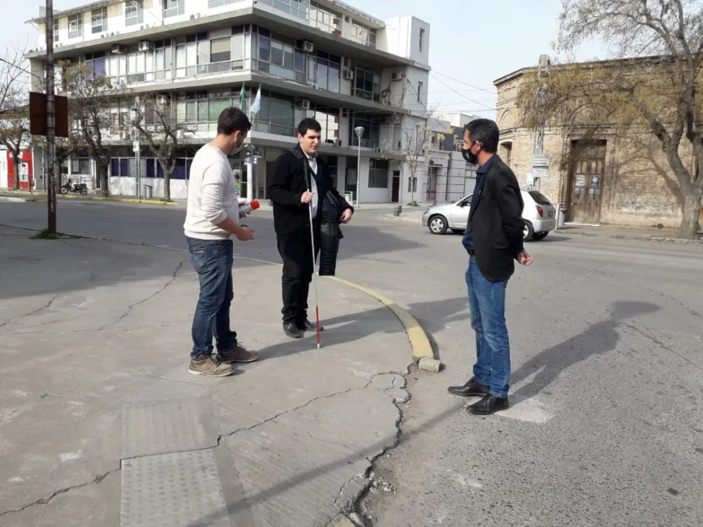 Modificarán varias de las rampas de acceso en esquinas del centro de la ciudad