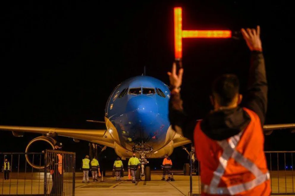 El vuelo que traerá más dosis de Sputnik V llegó a Moscú
