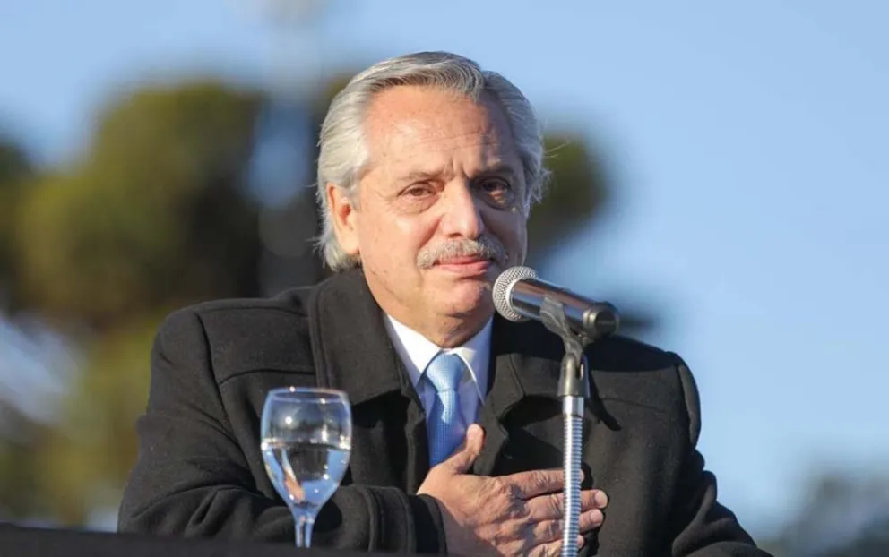 Fernández sobre el polémico festejo en Olivos: "Lamento que haya ocurrido”