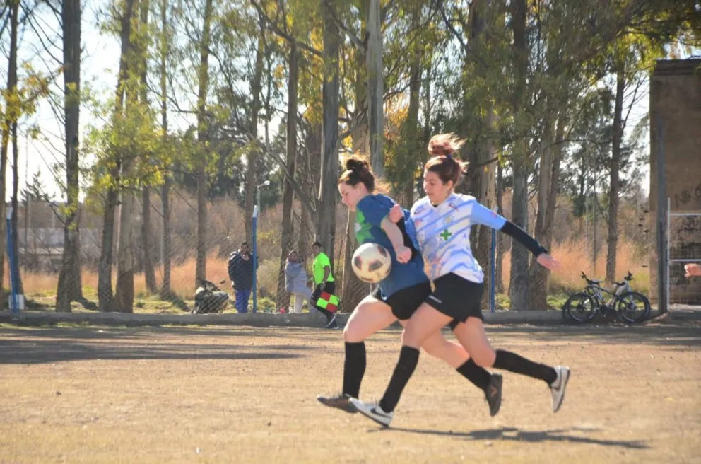 Sin cambios en lo más alto de la tabla del femenino
