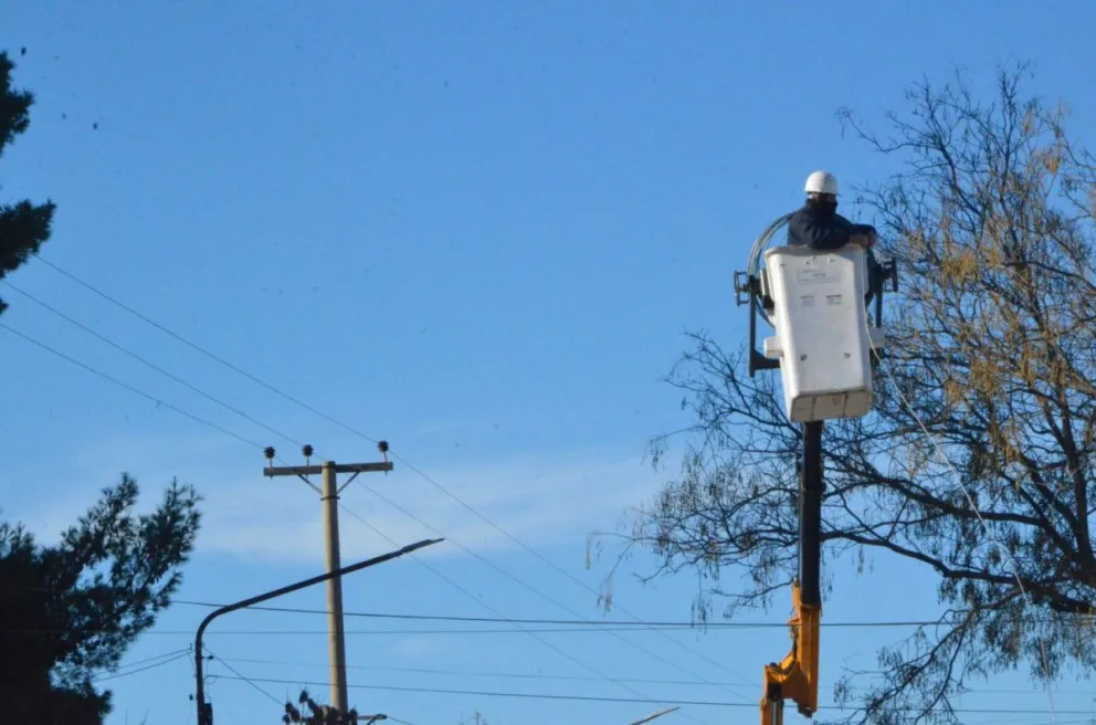 Habrá tres cortes de luz programados este miércoles 18 en  Viedma